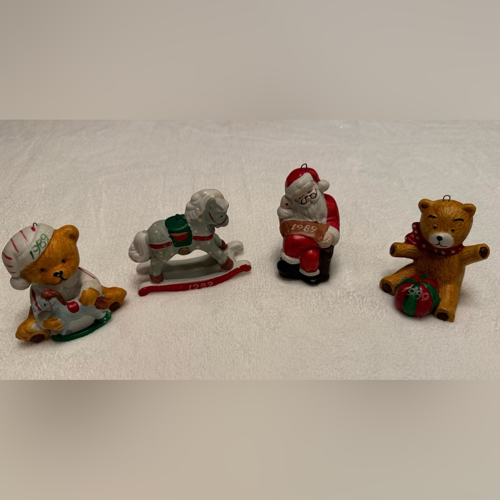 Lot Of 4 Vintage Keepsake 1989 Ornaments